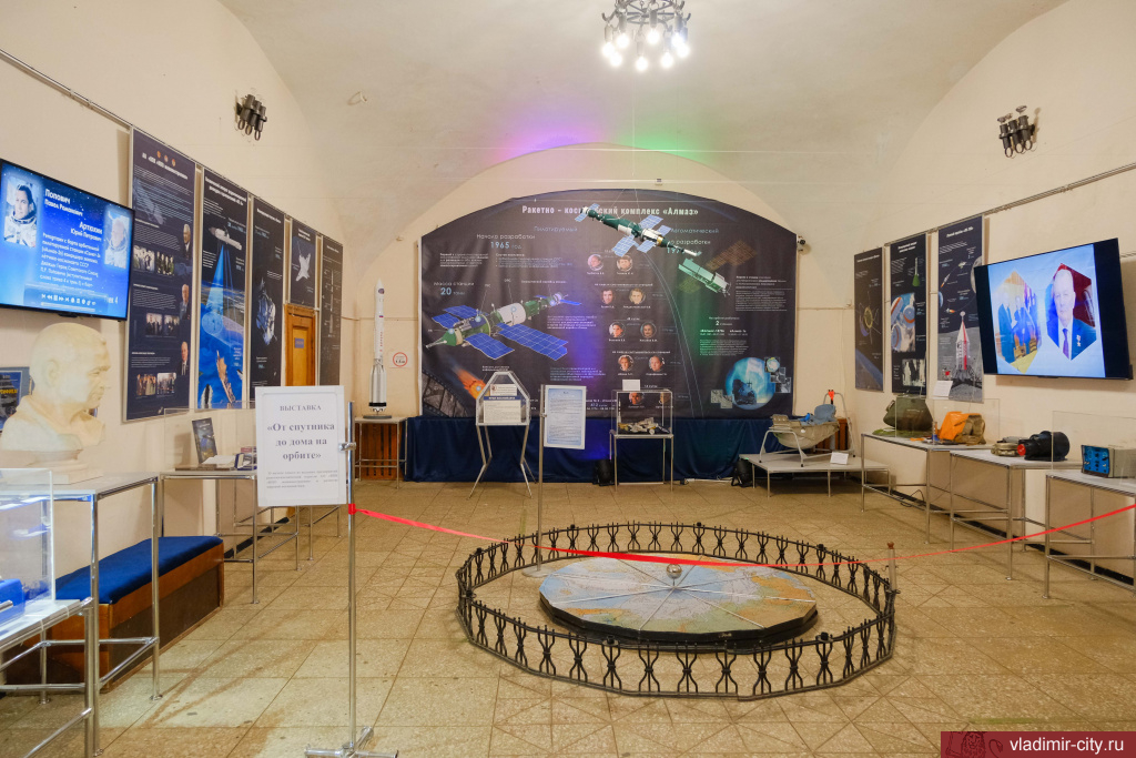 Во Владимирском планетарии открывается новая выставка, посвящённая отечественной космонавтике